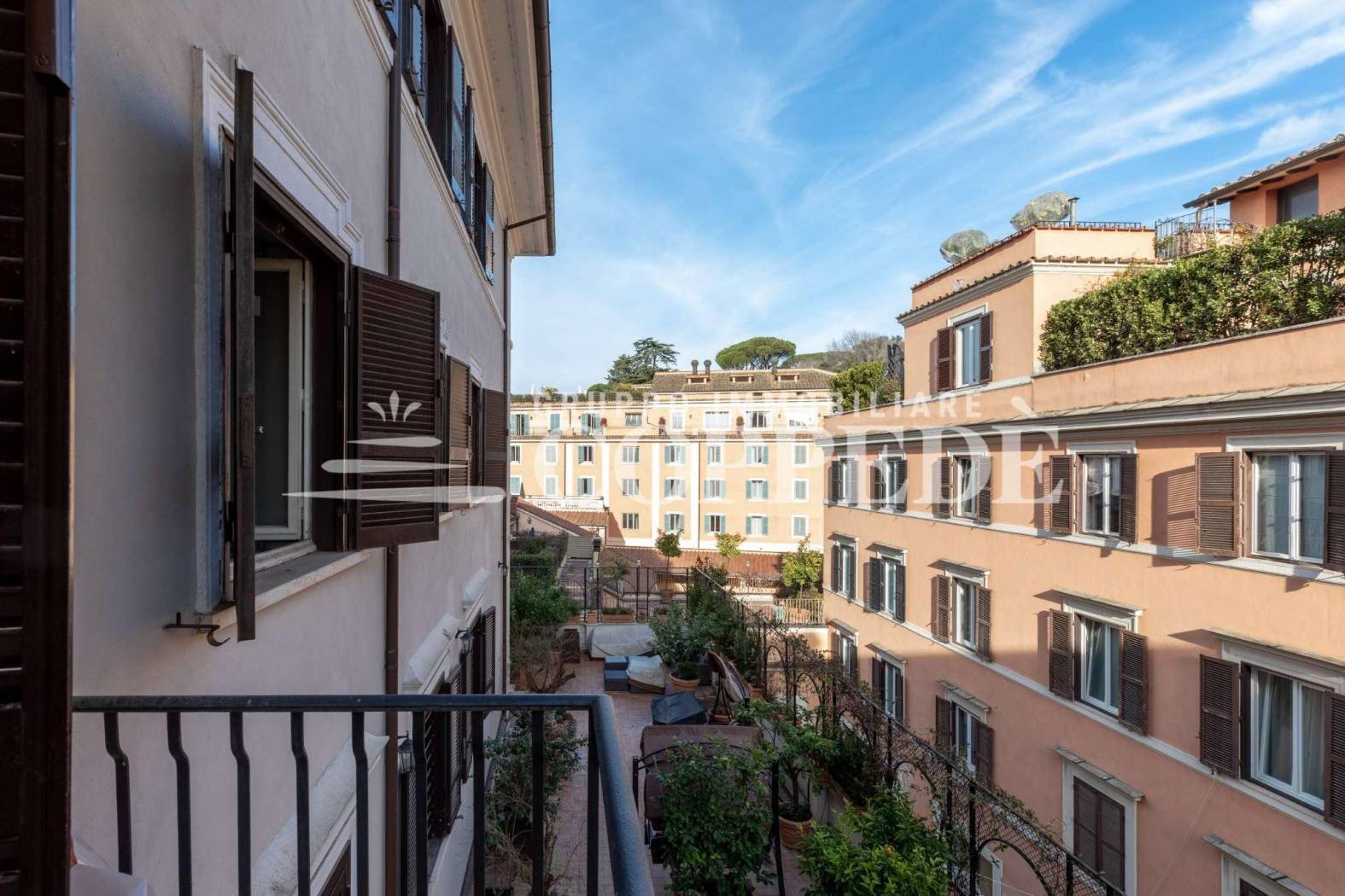 Appartamento via Margutta, Roma
